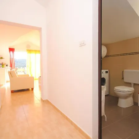 Daire Ferienwohnung Mit Zwei Terrassen
