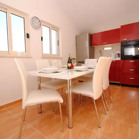 Daire Ferienwohnung Mit Zwei Terrassen *