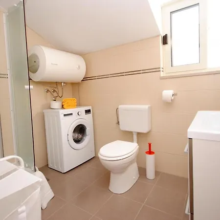 Daire Ferienwohnung Mit Zwei Terrassen